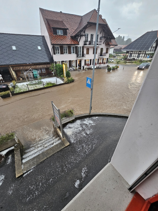 Sturm/Hagel/Hochwasser vor und im Kantonsschild. 1. Juli 2026